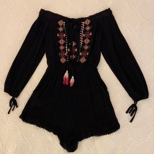 Off The Shoulder Romper | Size XS